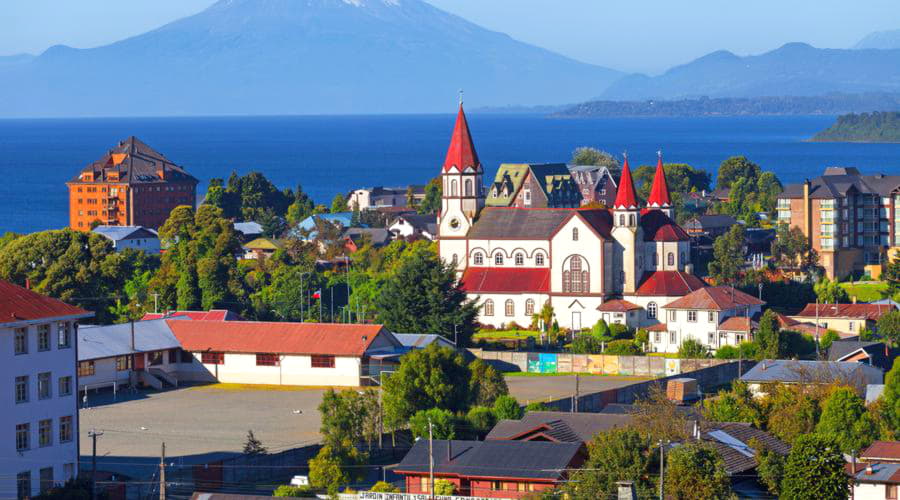 We offer a diverse selection of car rental options in Puerto Varas.